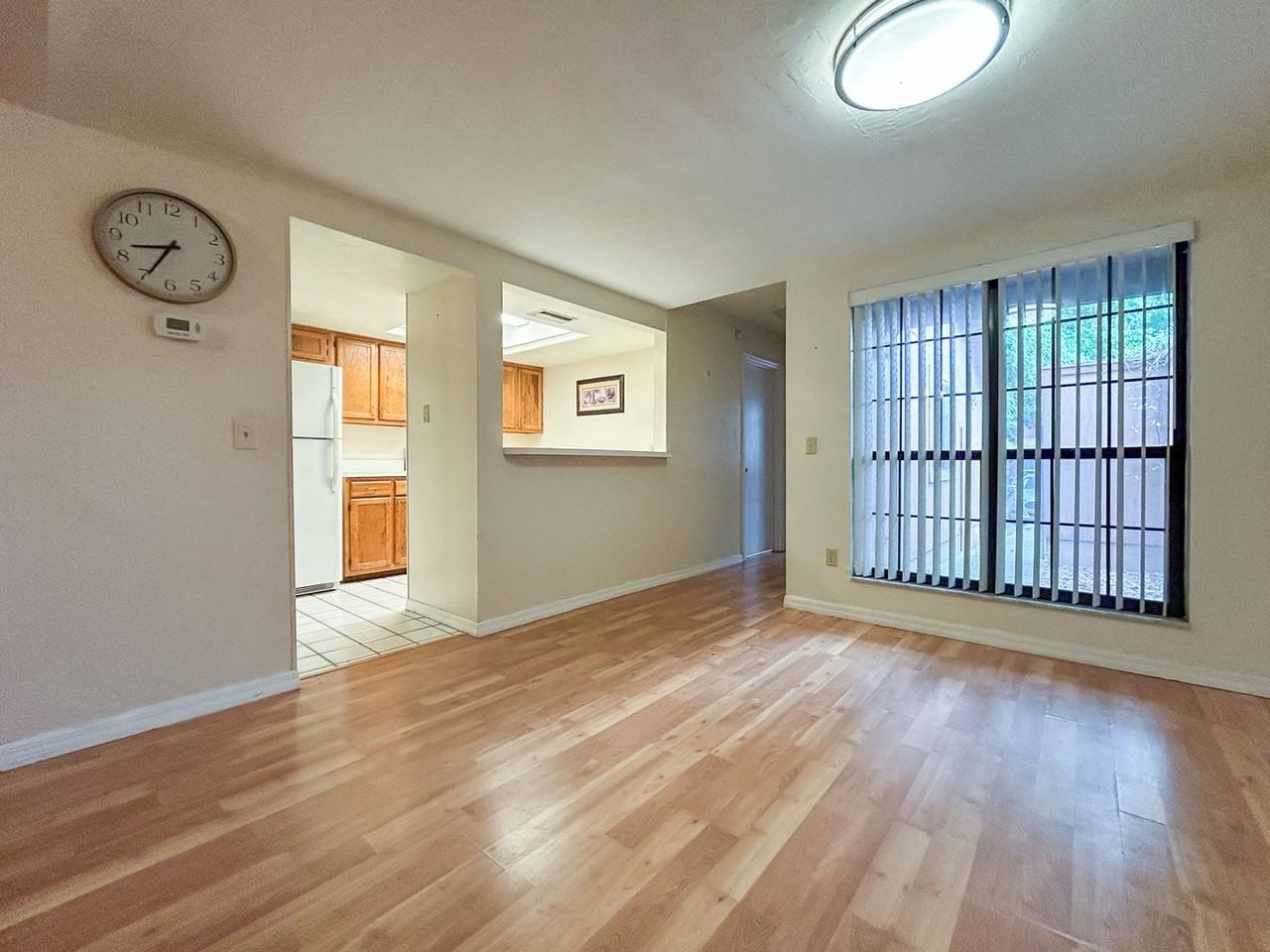 841 Sw 58th Ter - Photo 5 of 19