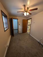 featured image of 9 Iron St
