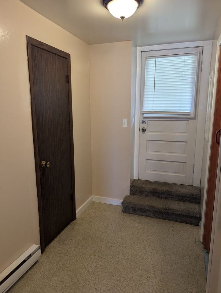 9 Iron St - Photo 5 of 14