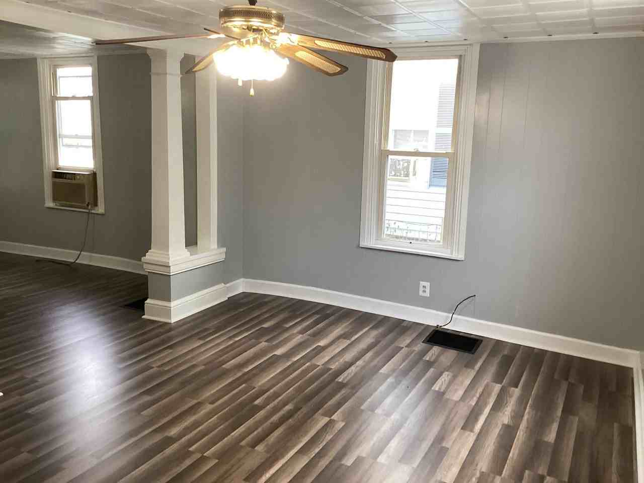 330-332 W. Second Street - Photo 2 of 31