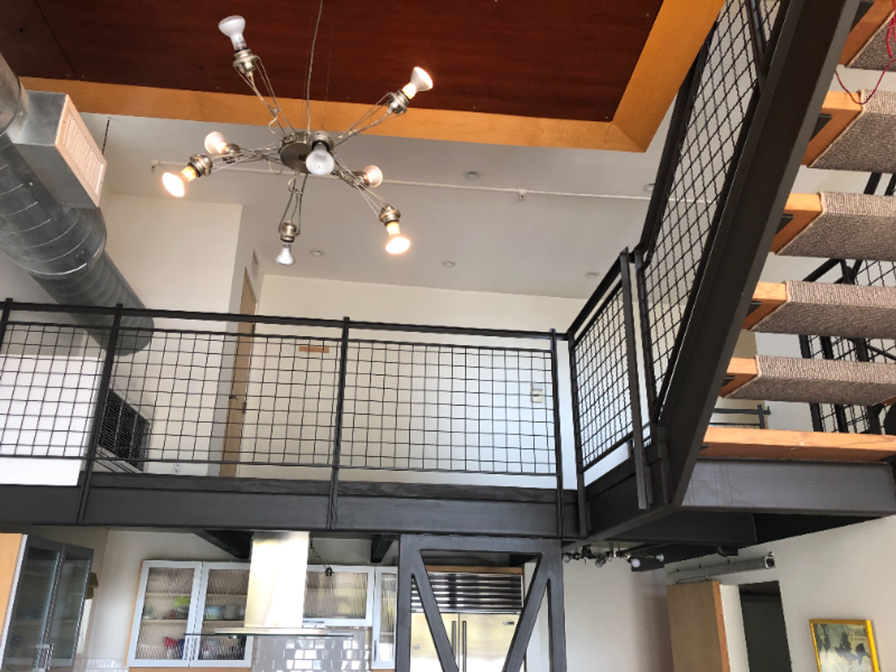 208 S Venice Blvd - Photo 5 of 35