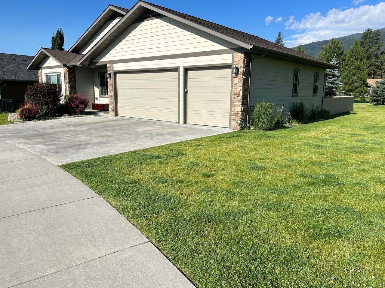 45 Rock Creek Dr - Photo 2 of 10