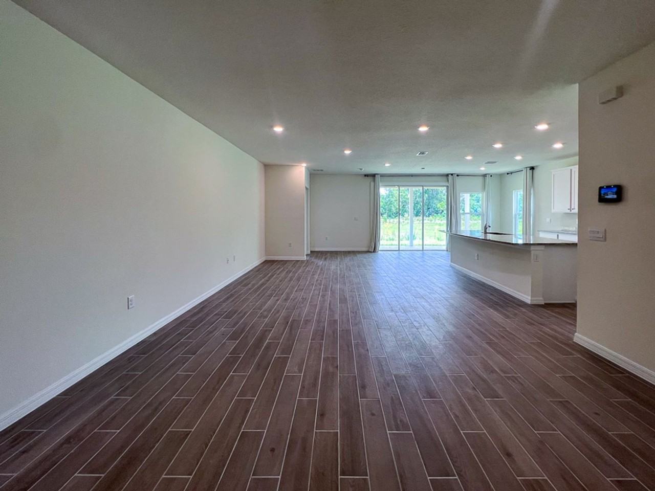 1315 Nw 132nd Cir - Photo 2 of 40