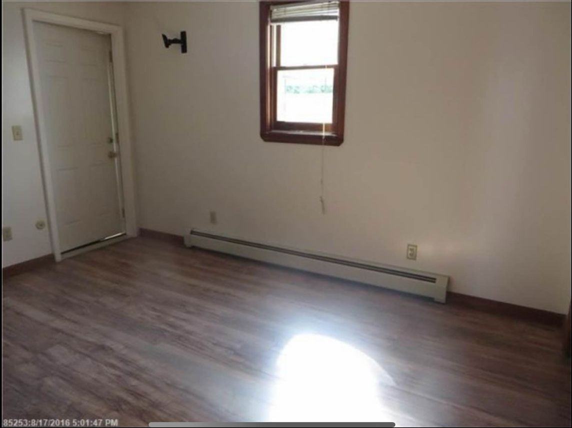 8 Sheldon Pl - Photo 2 of 8
