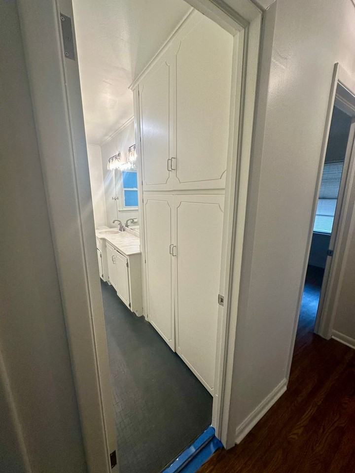 510 S 74th East Ave - Photo 6 of 21