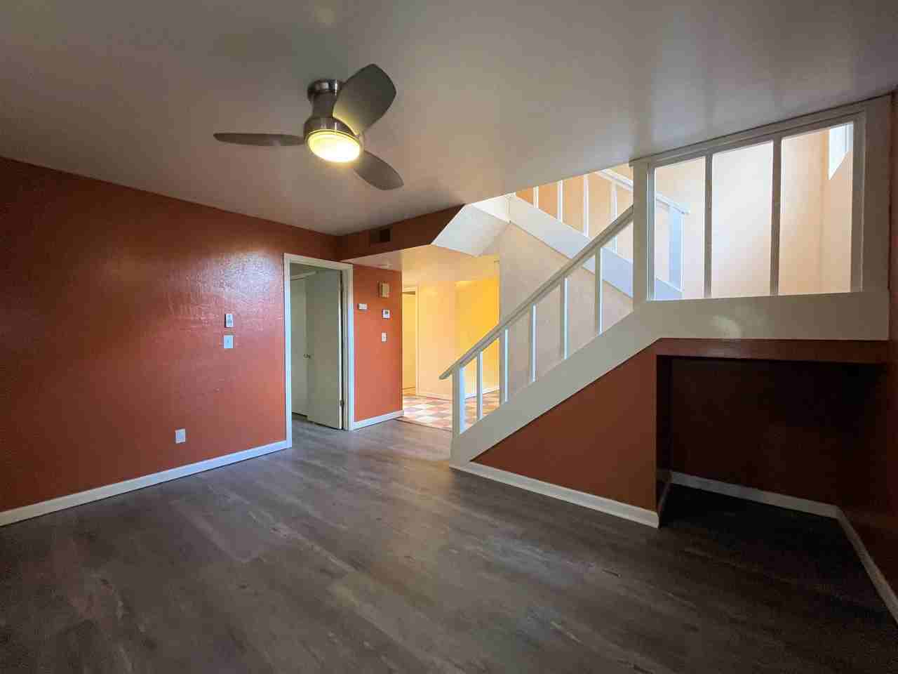 404 Hickory Street (A) - Photo 3 of 13