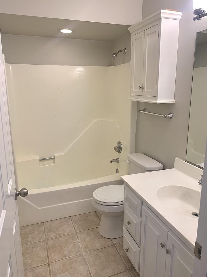 Abingdon Square - Photo 7 of 33