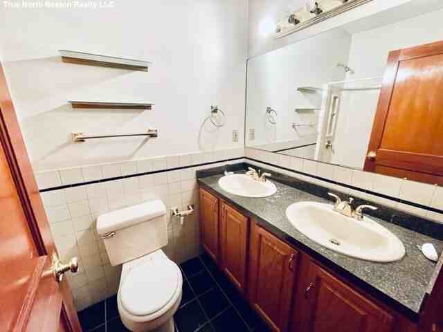 300 North St #1 - Photo 7 of 14