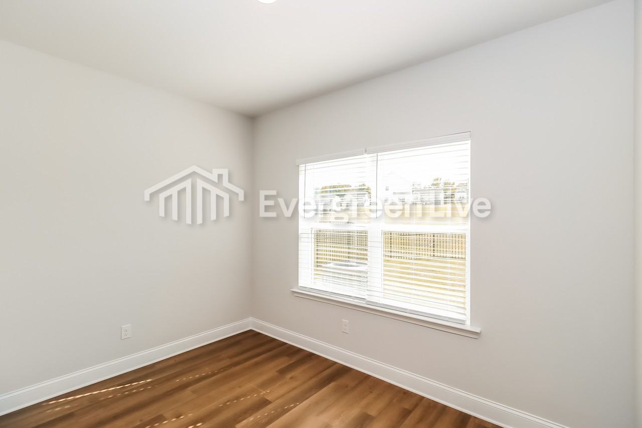 8319 Bearling Way - Photo 4 of 12
