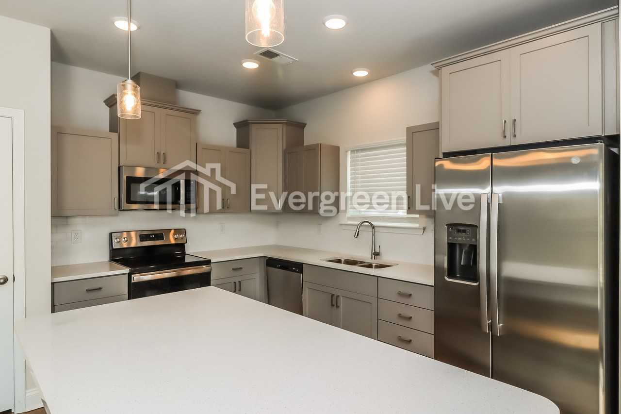 8319 Bearling Way - Photo 5 of 12