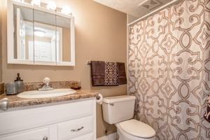 featured image of 11706 Arbor St