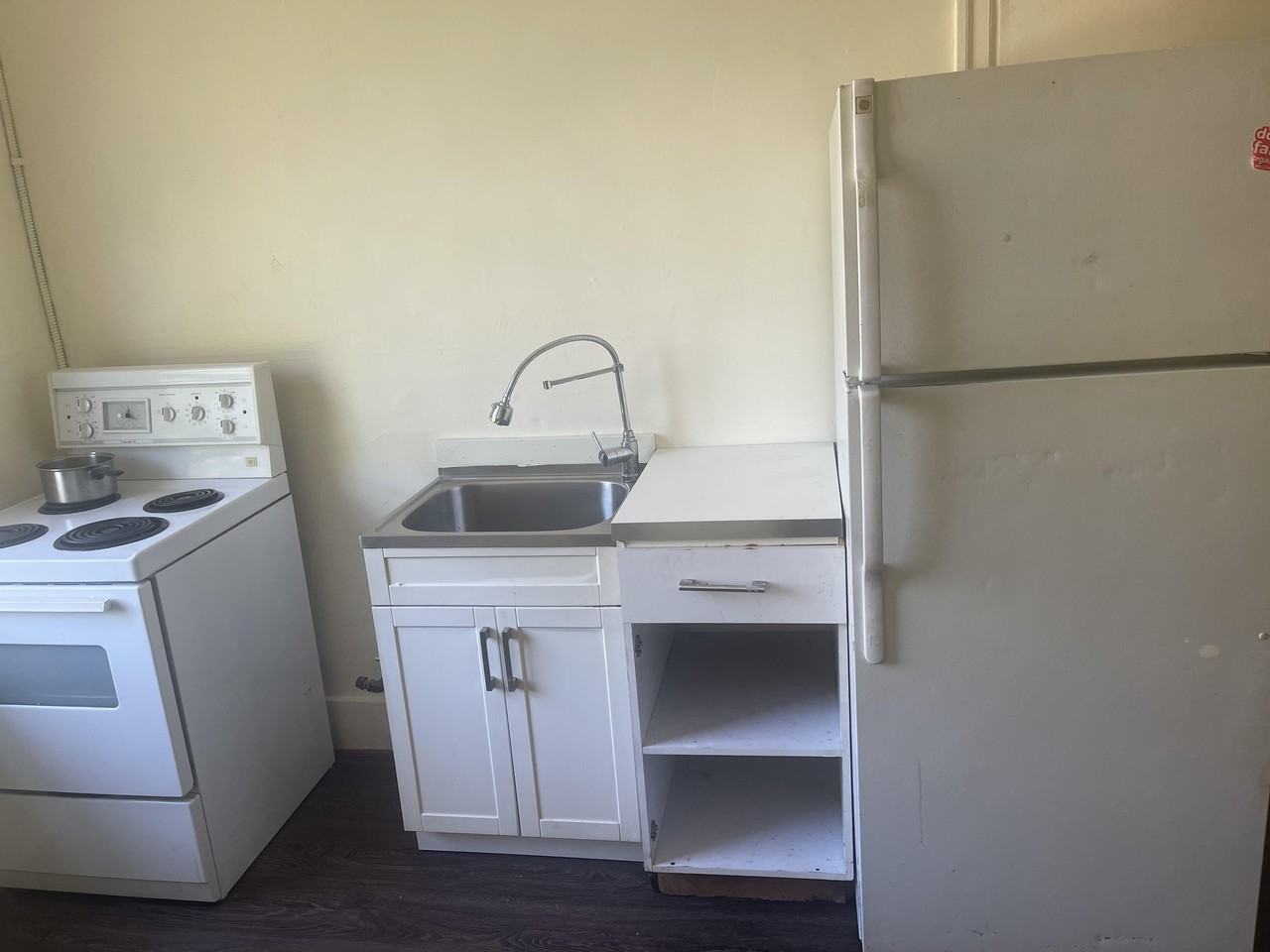 405 Heatley Avenue #7 - Photo 3 of 6