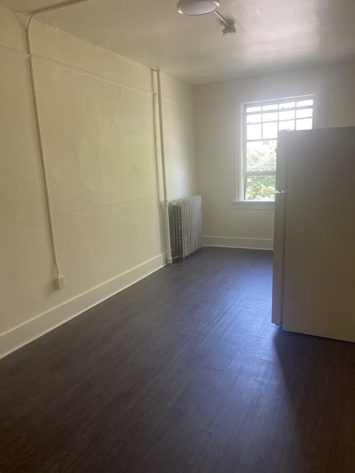 405 Heatley Avenue #7 - Photo 6 of 6