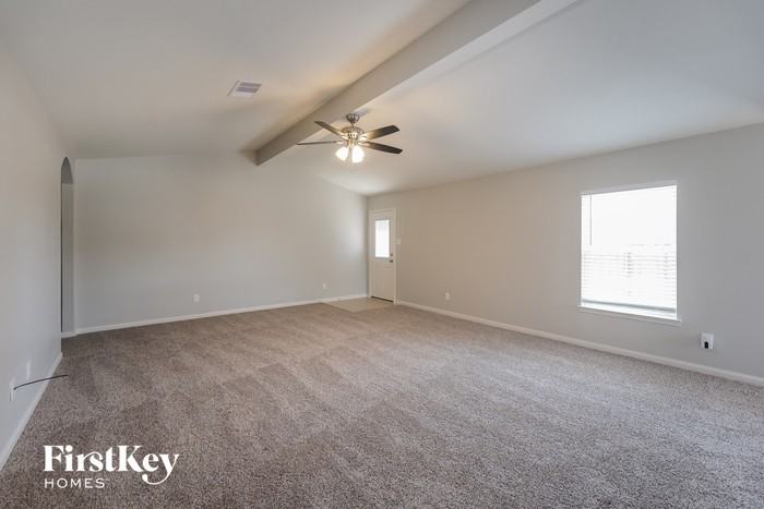 22718 Bauer Sky Dr - Photo 2 of 15