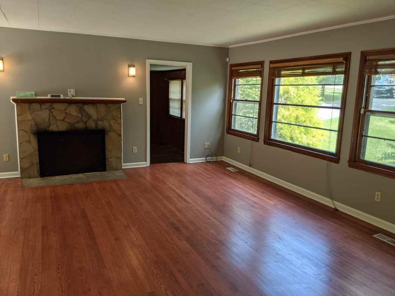 3812 Thrall Rd #NA - Photo 2 of 26