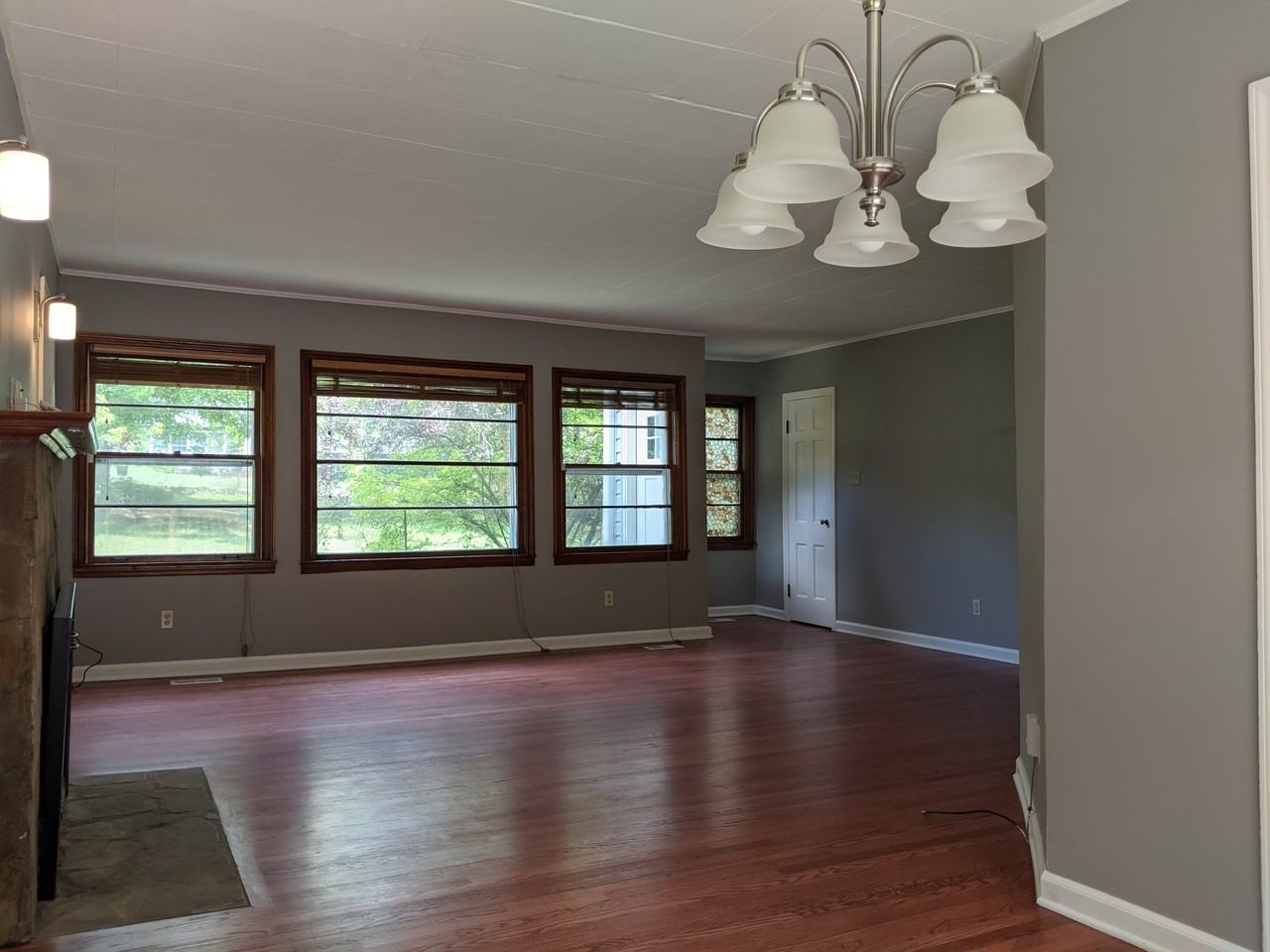 3812 Thrall Rd #NA - Photo 3 of 26