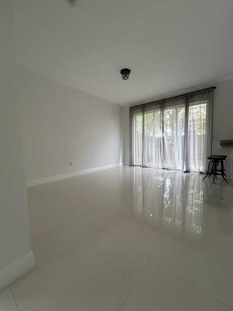 12885 Sw 134th St - Photo 7 of 32