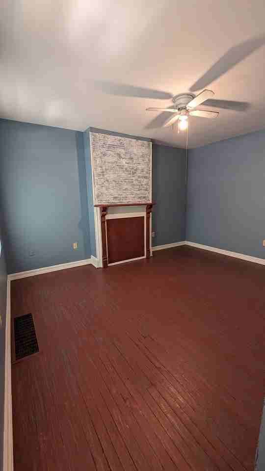 443 Goethe St #NA - Photo 2 of 24