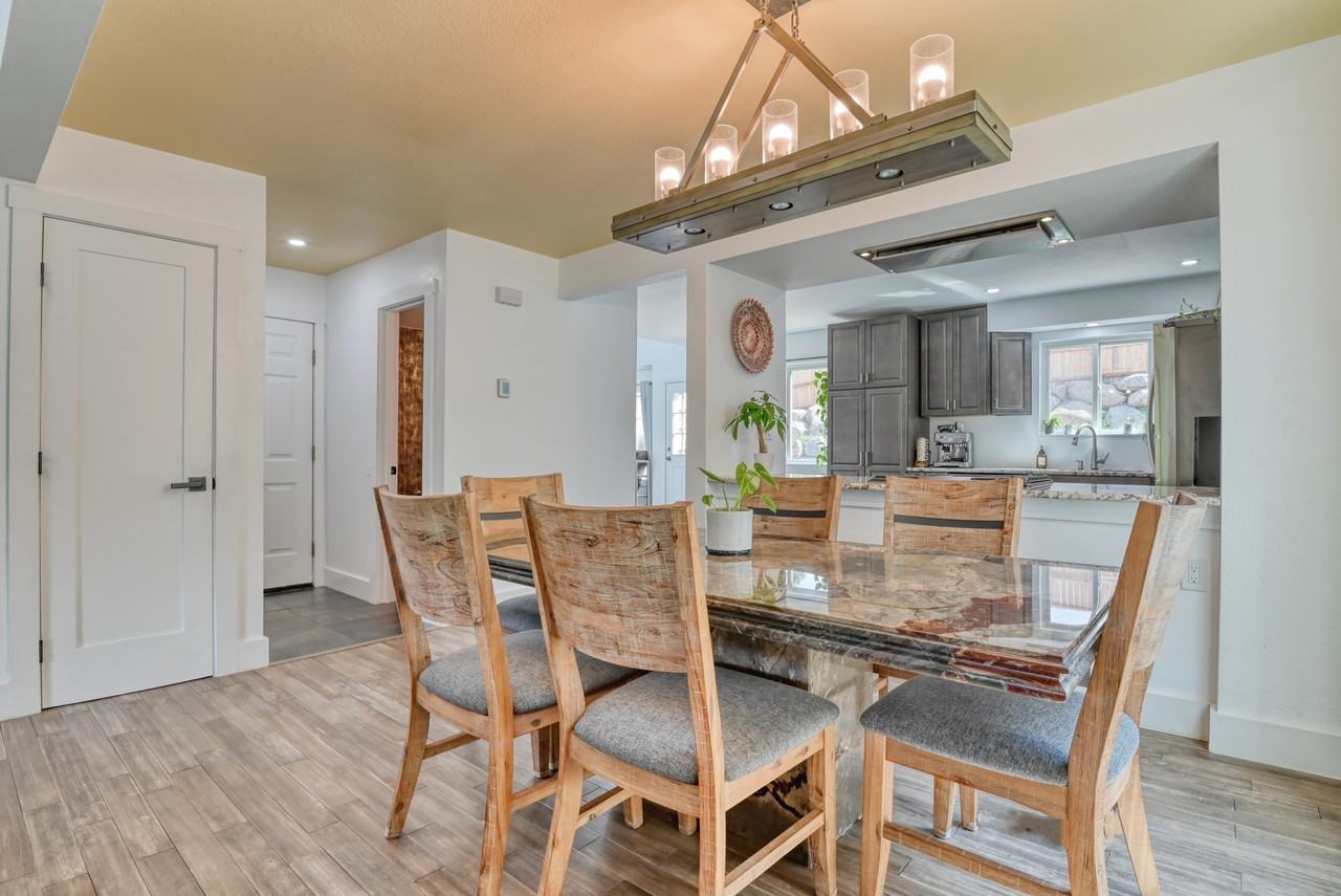 4265 Broadmoor Bluffs Dr #NA - Photo 5 of 22