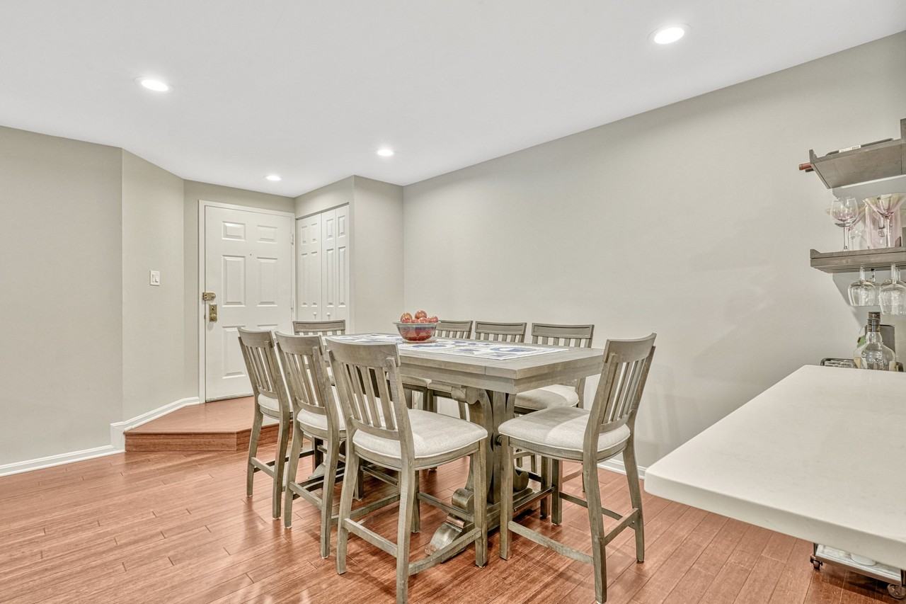 5900 Cove Landing Rd #204 - Photo 3 of 35