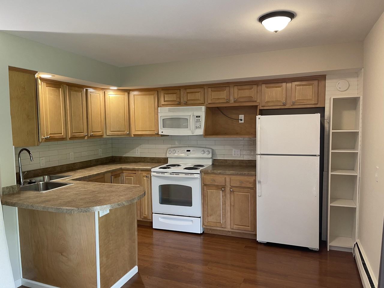 700 E Genesee St #C12 - Photo 2 of 9