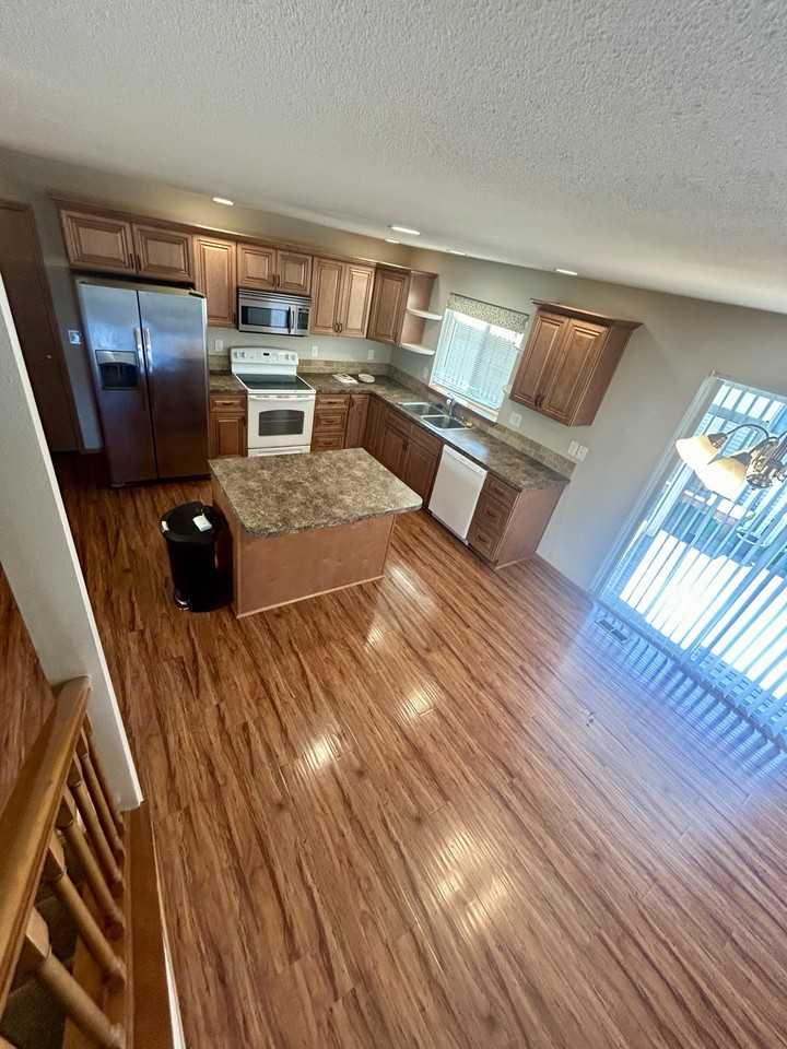 1158 Ash Street - Photo 2 of 23