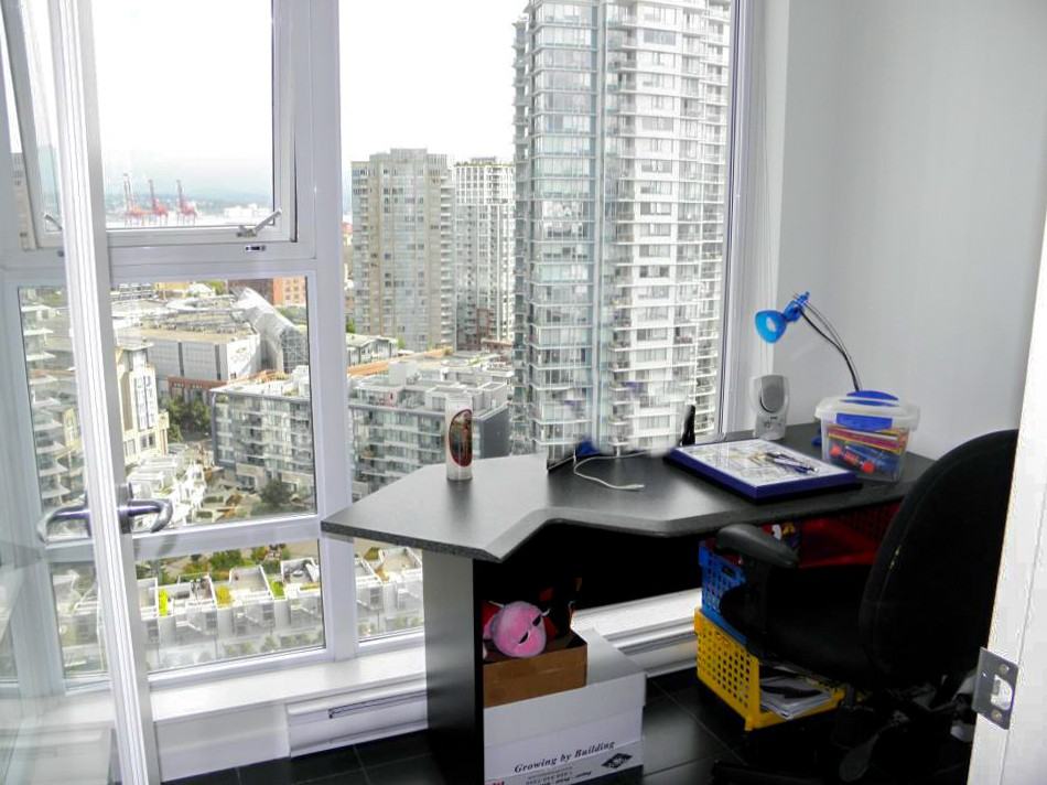 131 Spectrum 3 #1001 - Photo 3 of 5