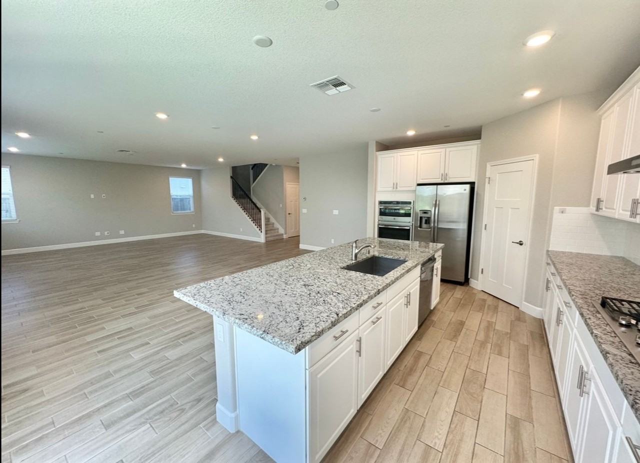 1918 Patriot Way - Photo 6 of 50