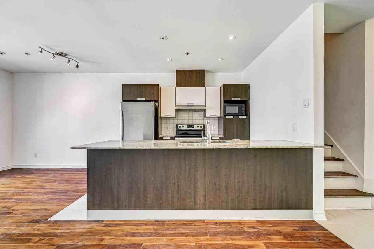 335 Boulevard Marcel-Laurin - Photo 3 of 18