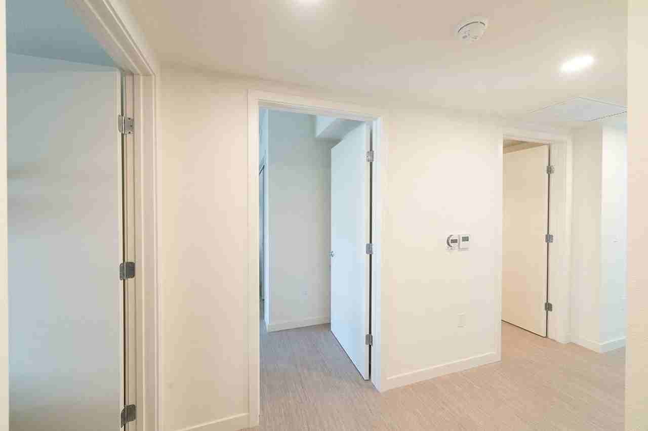 Secure Your Dream Home at RUMI – Fully Furnished Units with Stunning Views! - Photo 4 of 50
