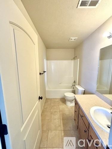 160 Stockham Blvd - Photo 2 of 12