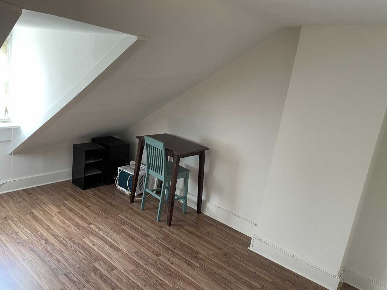 145 S Beaver St - Photo 4 of 14