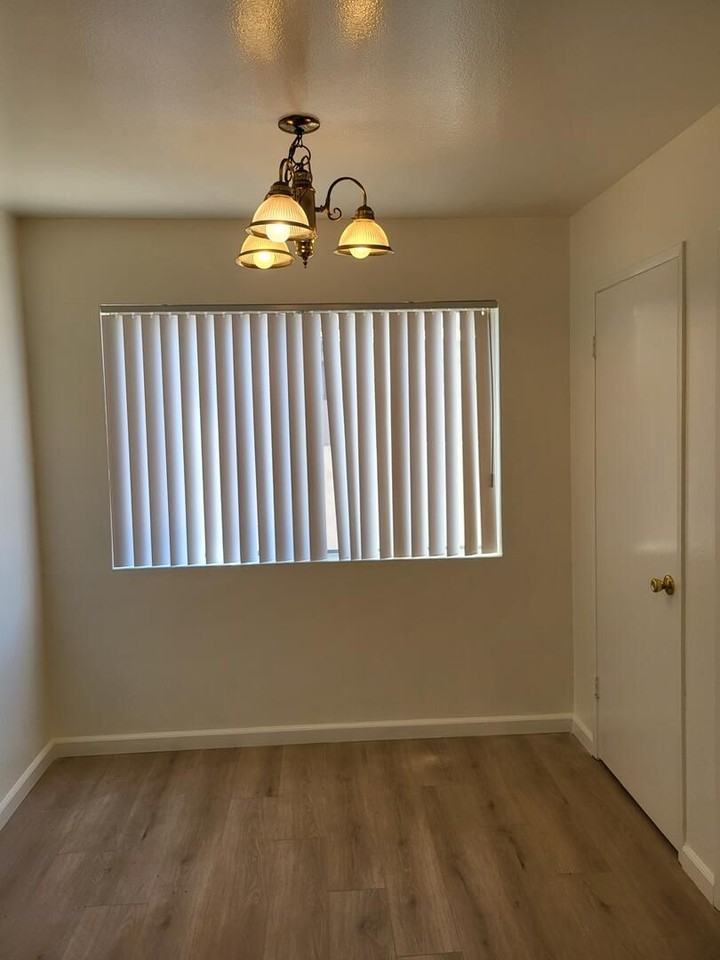 185 Quincy Ave #203 - Photo 6 of 21