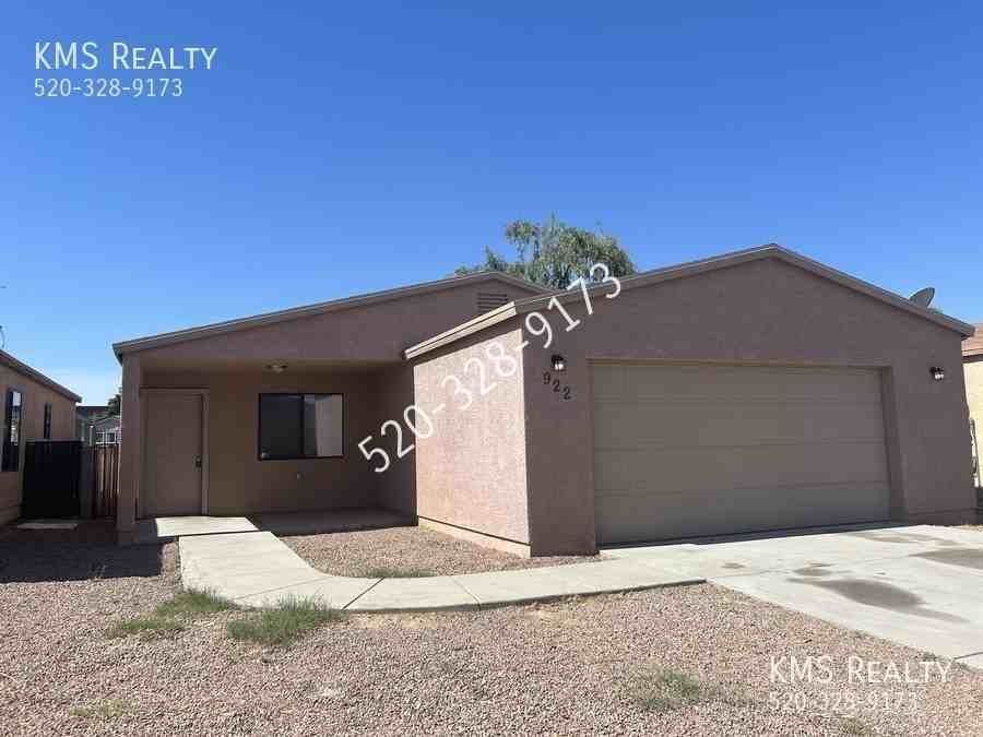 922 E Vuelta Suave - Photo 2 of 22