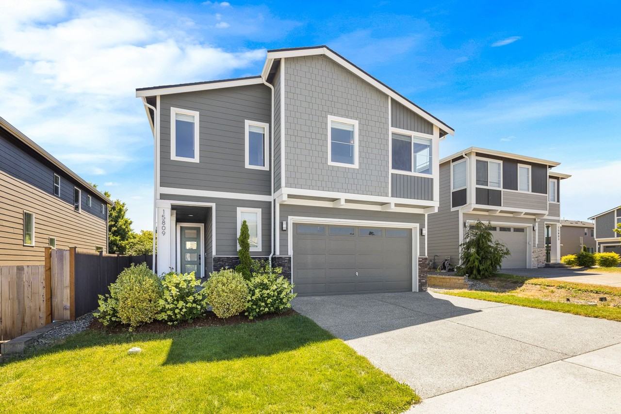 15809 Se 255th St - Photo 2 of 27