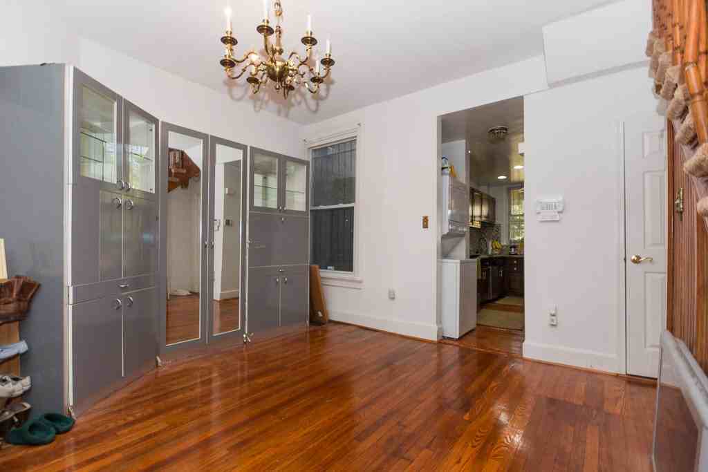 1944 3rd St Nw - Photo 3 of 21