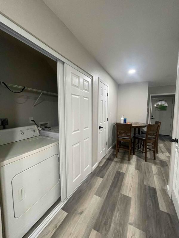 1107 Basin Street #A - Photo 4 of 27