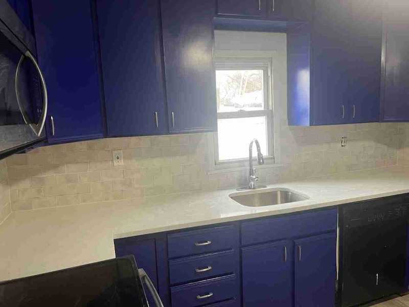 3061 Great Neck Rd - Photo 2 of 5