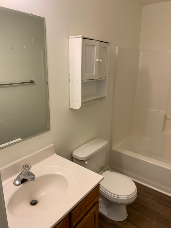 202 #B - Photo 2 of 10