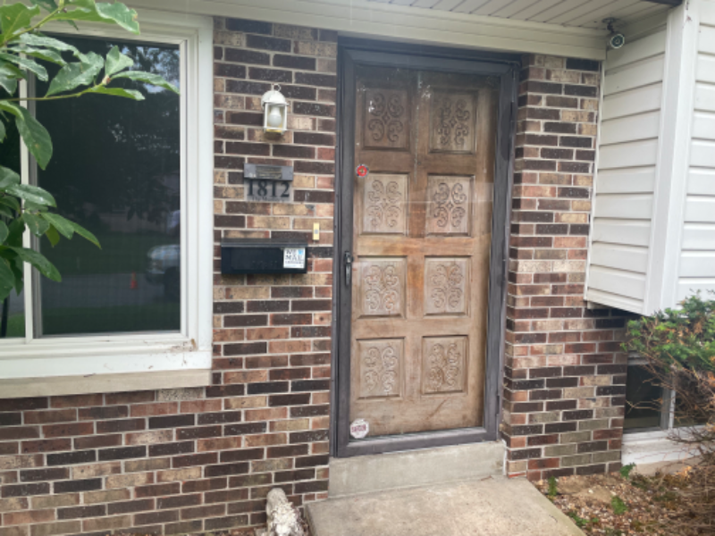 1812 W F St - Photo 3 of 20