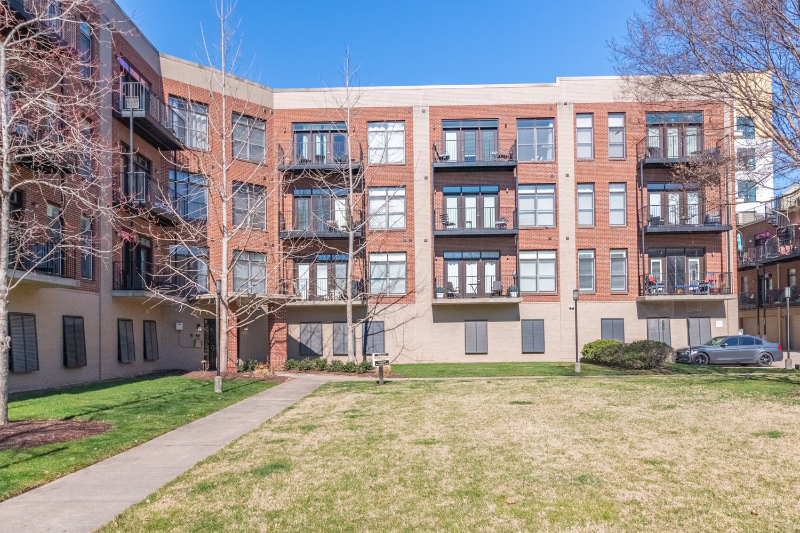 817 3rd Ave N #309