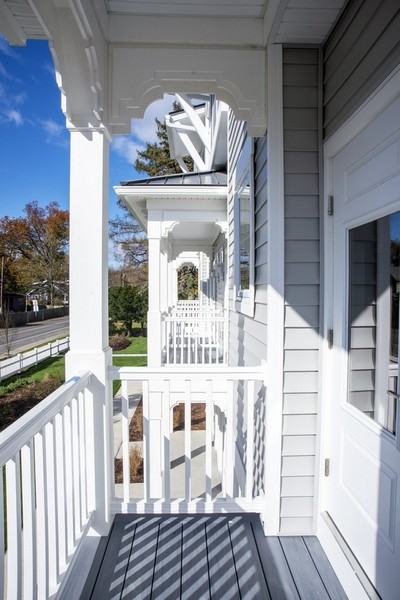 Hudson Place Apartments - Photo 6 of 10