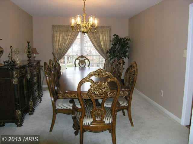 13910 Stonefield Dr - Photo 2 of 15