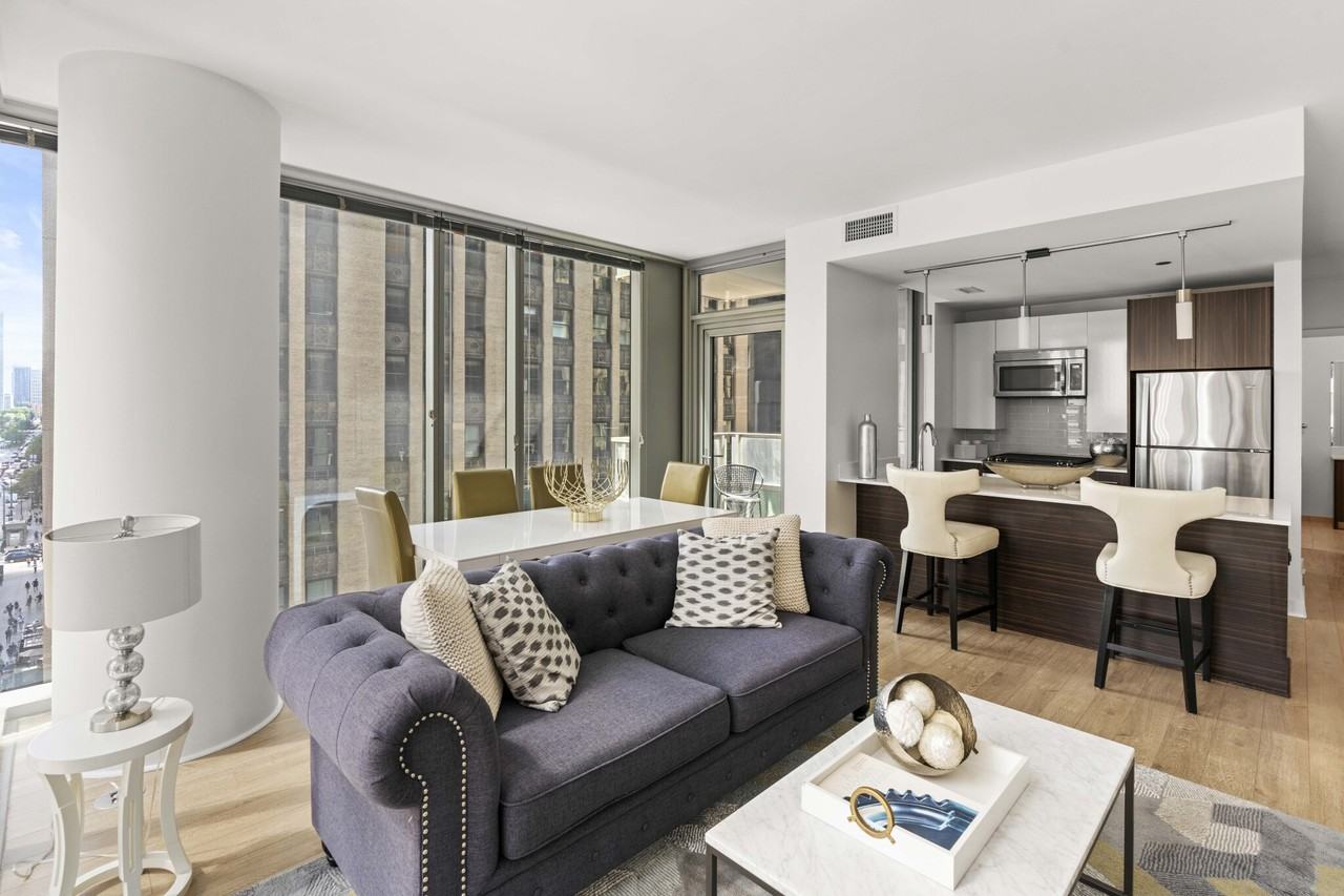 201 N Garland Ct #2-2 - Photo 5 of 27