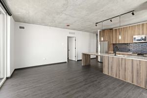 featured image of 150 N Ashland Ave #3-2