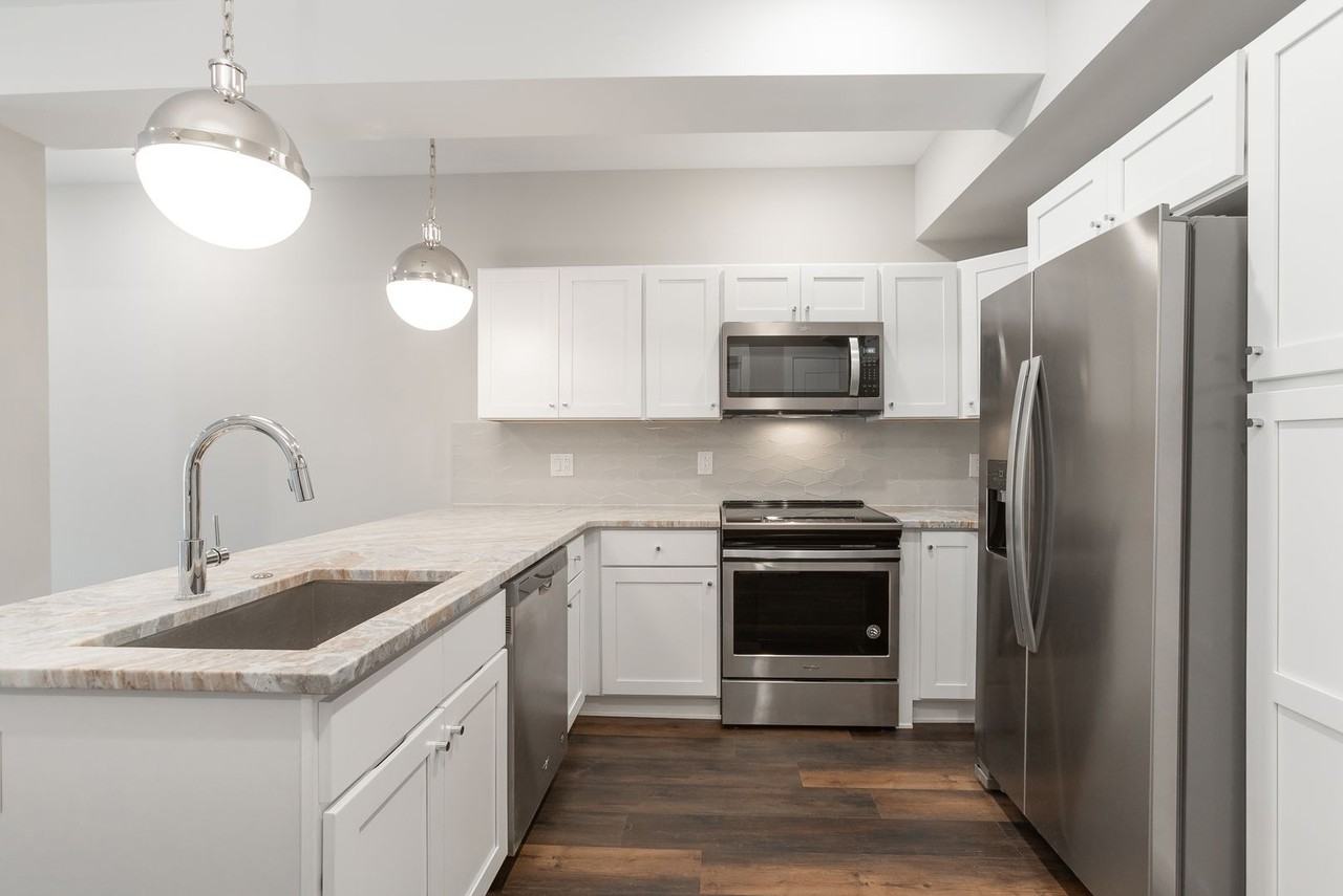 Germantown Square - Photo 2 of 45