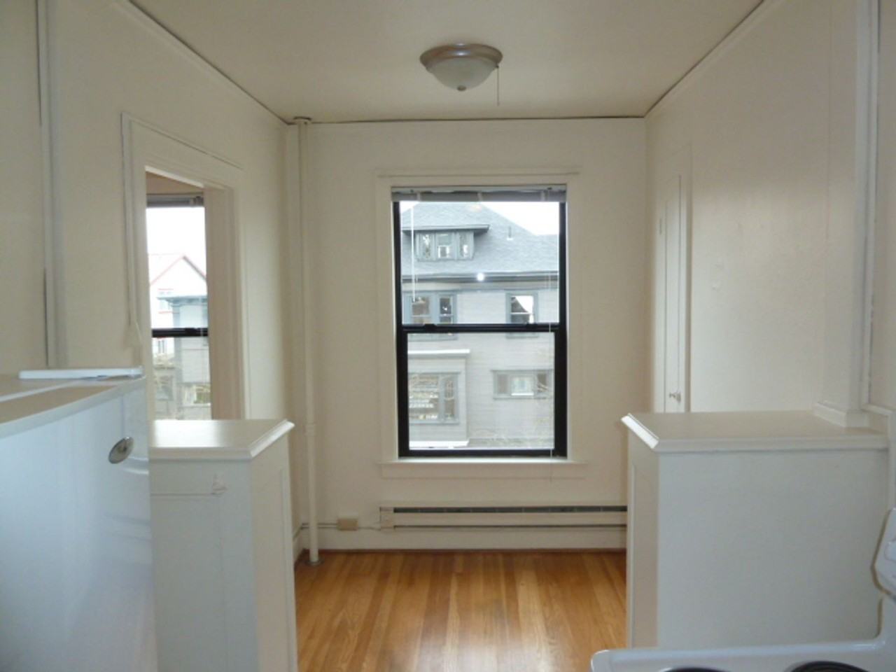 Harvard Crest - Photo 3 of 17