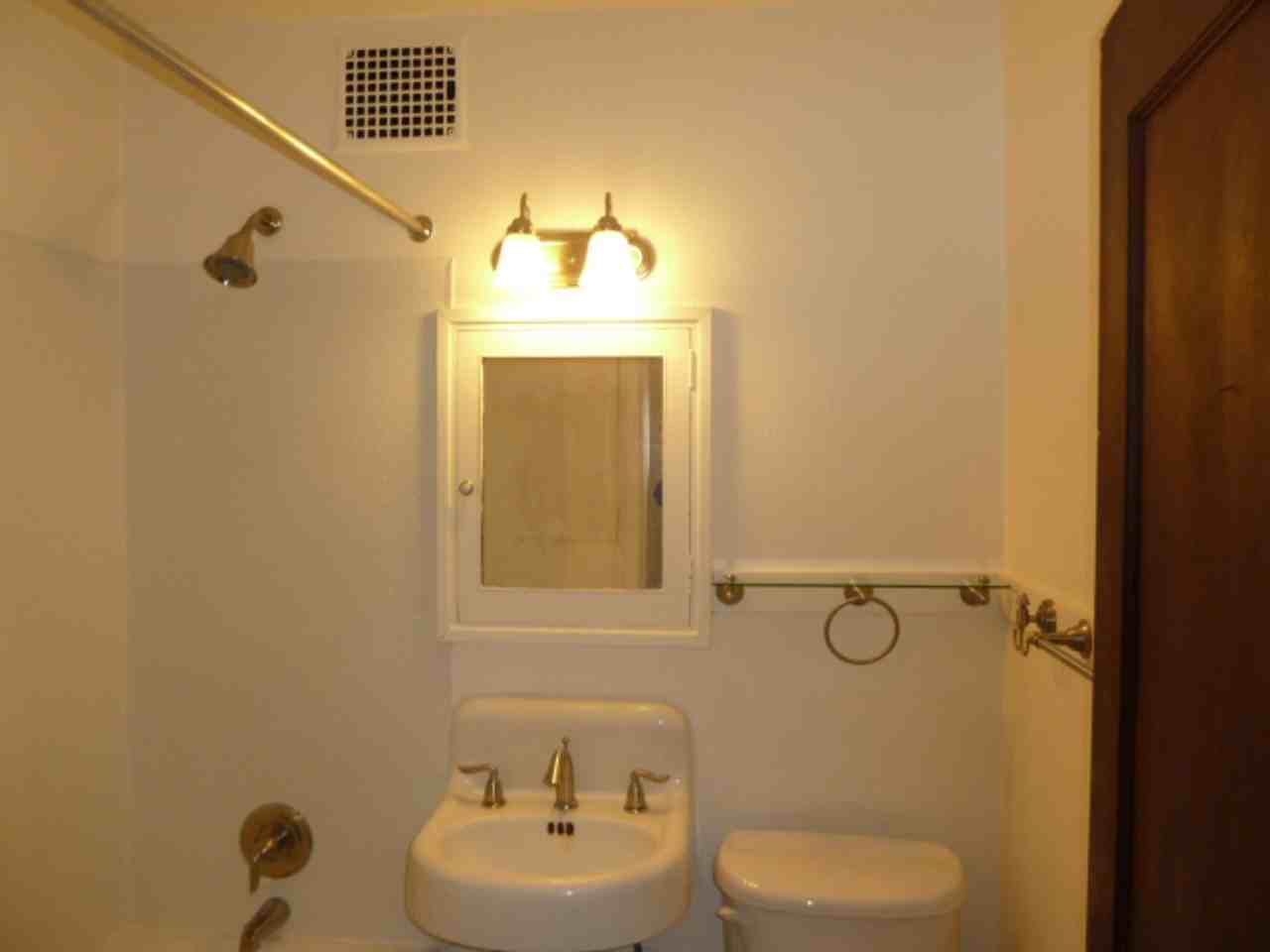 Harvard Crest - Photo 5 of 17