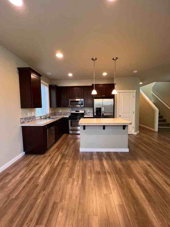 503 N 41st Ave - Photo 7 of 24