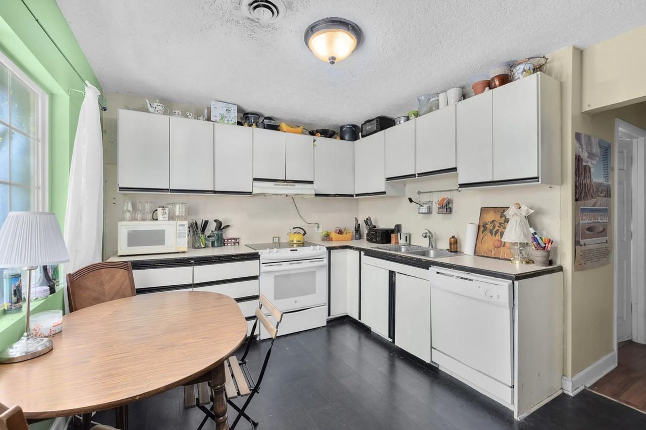 369 E 1300 S - Photo 3 of 28